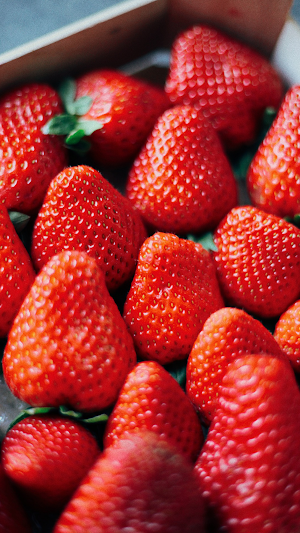 Strawberry Wallpaper Screenshot 2