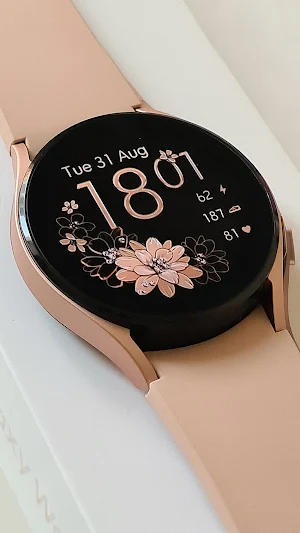 Golden Floral Watch Screenshot 0