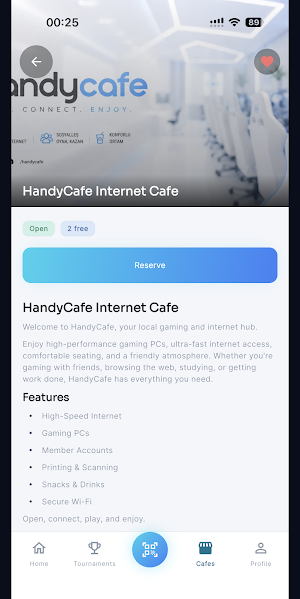 HandyCafe Gamer: Cyber Cafe Screenshot 1