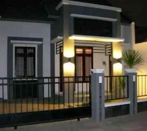 Minimalist House Fence Design Screenshot 1