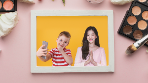 Selfie With Park Shin Hye Screenshot 1