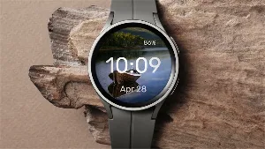 Boat on the lake - Watch Face Screenshot 3