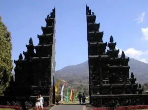 Desain Gapura Bali Ideas Screenshot 3
