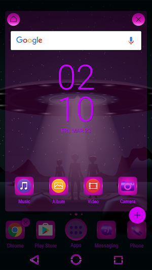 Three extraterrestrials | Free Xperia™ Theme Screenshot 3
