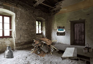 Mystery Abandoned Workshop Screenshot 3