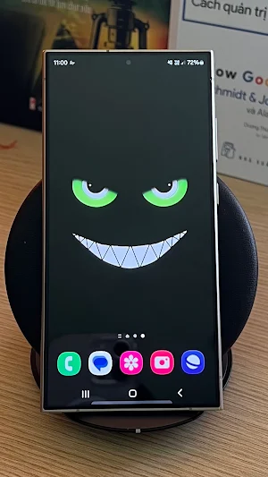 Silly Smiles Live Wallpapers Screenshot 0