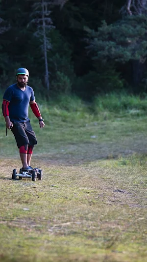 Mountainboarding Wallpaper Screenshot 2