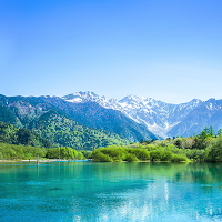 Kamikochi's Taisho Pond Theme