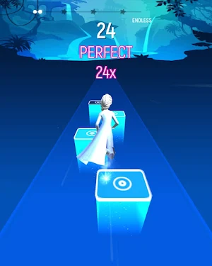 Elsa Tiles Dance EDM Hop Screenshot 2