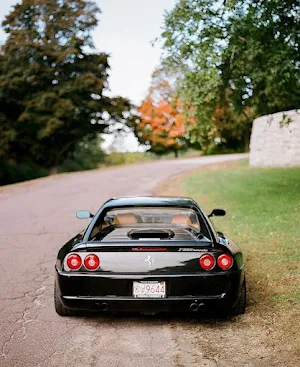 Ferrari F355 Car Wallpapers Screenshot 0