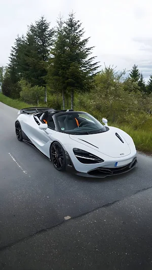 McLaren GT4 Car Wallpapers 4K Screenshot 2