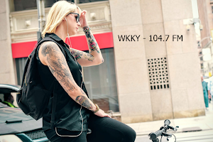 104.7 FM WKKY Radio Station Am Screenshot 3