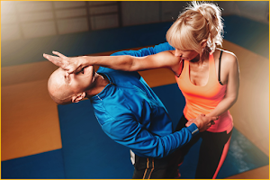Self Defence Fighting Training Screenshot 1