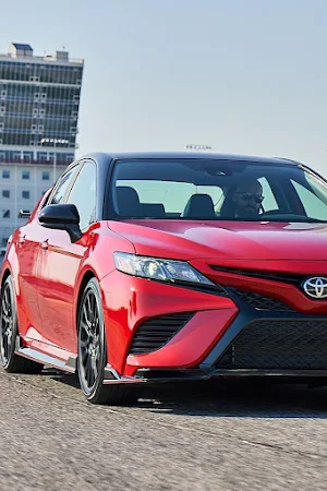 Toyota Camry Wallpapers Screenshot 1