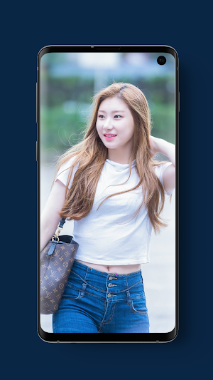 Chaeryeong ITZY Wallpaper Kpop Screenshot 1