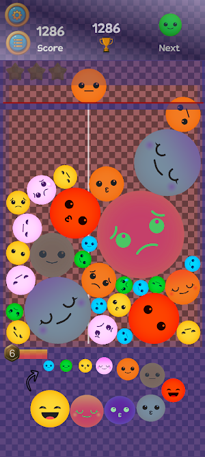 Smile Boom Merge Emoji Puzzle Screenshot 2