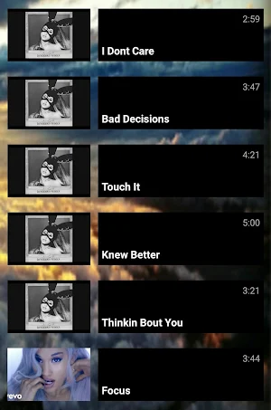 Ariana Grande Screenshot 2