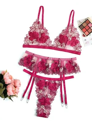 Bras and Things Screenshot 3