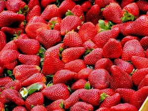 Strawberry wallpapers Screenshot 1