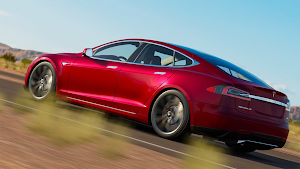 Tesla Model S Plaid City Driving Simulator Screenshot 1