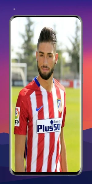 Yannick Carrasco 4K Wallpaper Screenshot 1
