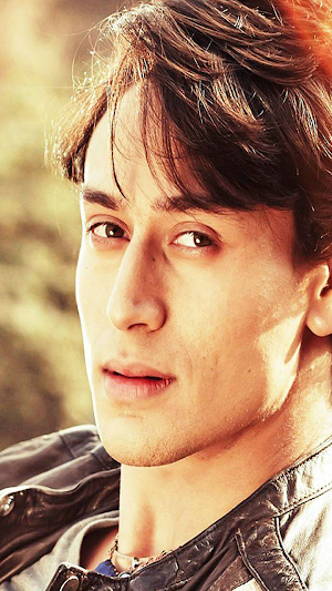 Tiger Shroff Wallpaper 2020 Screenshot 1