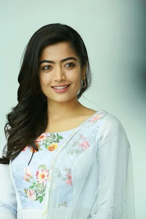 Hot south indian girls photos Screenshot 0