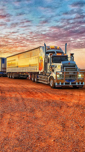 Truck Wallpaper Screenshot 0