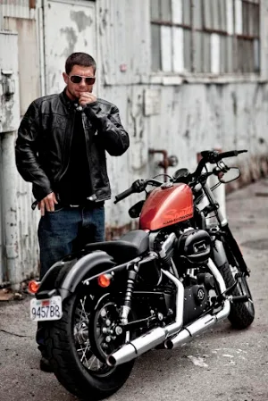 Harley Davidson 48 Wallpaper Screenshot 1
