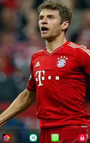 Thomas Muller Wallpapers and Puzzle Screenshot 2