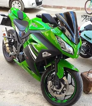 Kawasaki Ninja 300 Wallpapers Screenshot 3