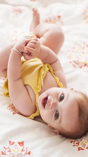 صور أطفال و بنات صغار حلوين Screenshot 3