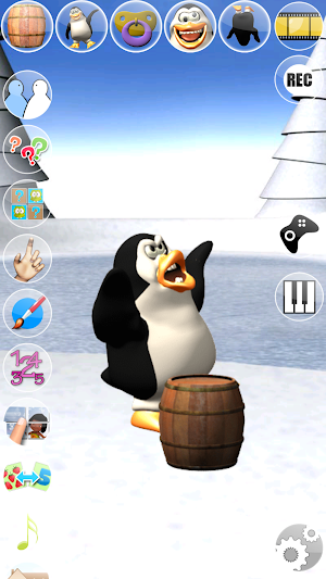 Sweet Little Talking Penguin Screenshot 2