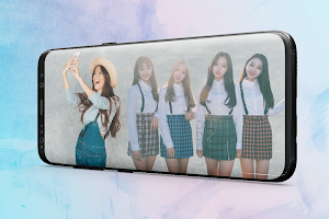 Selfie With Loona Screenshot 2