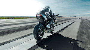 Kawasaki Ninja H2R Games Screenshot 1