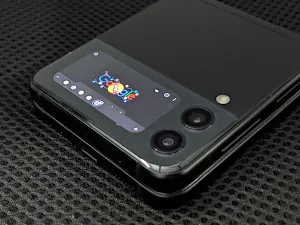 CoverScreen OS Screenshot 2