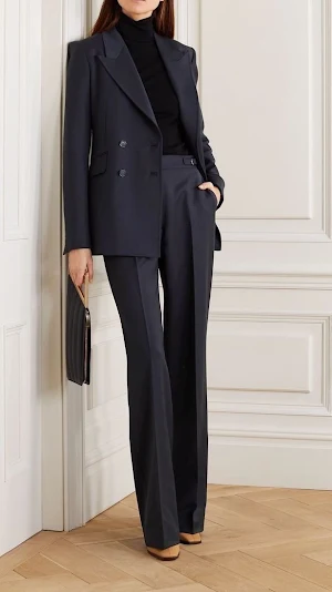 Business Woman Suit Screenshot 2