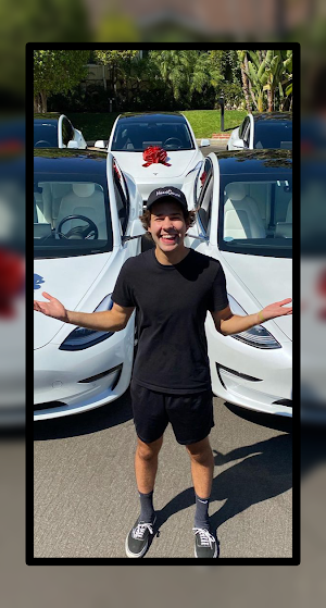 David Dobrik Wallpaper HD 4K Screenshot 3