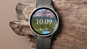 Lake in forest - Watch Face Screenshot 1