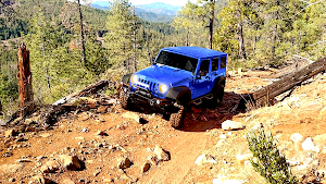 4x4 offroad jeep simulation 3d Screenshot 3