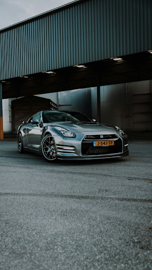 Nissan GTR Car Wallpapers Screenshot 0