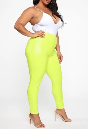 Plus Size Leggings Screenshot 3