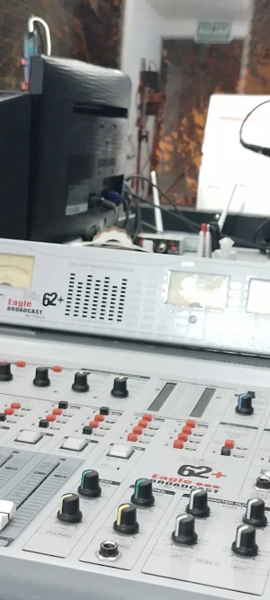 AN RADIO 99.5 MHZ ALLEN Screenshot 1