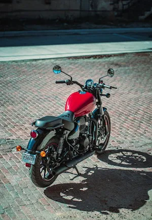 Royal Enfield Thunderbird 350X Wallpapers Screenshot 3