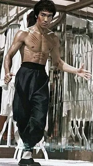 Bruce Lee 4K HD Wallpapers Screenshot 1
