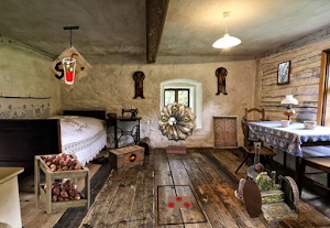 Room Escape Creepy Mystery Screenshot 3