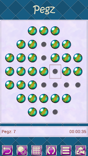 Pegz V+, peg solitaire board game Screenshot 3