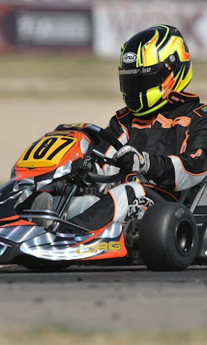 Racing Kart HD Wallpapers Screenshot 2