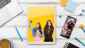 Top Selfie With Fifth Harmony Screenshot 1