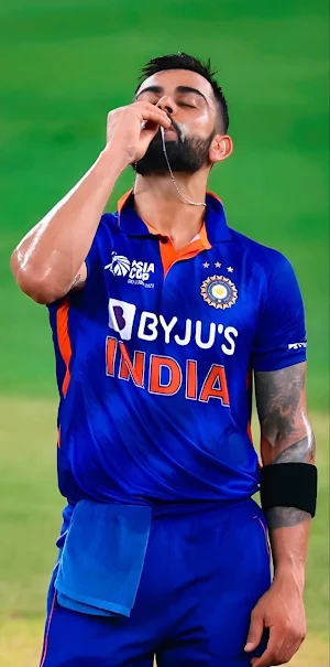 Virat Kohli Wallpaper Screenshot 3